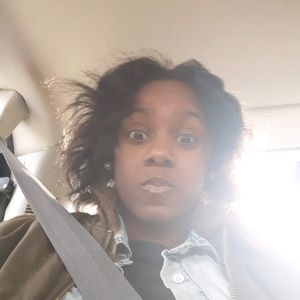 Meet your Posher, Lashante